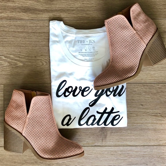 HOST PICK✨Size 10 Bootie - Picture 6 of 7